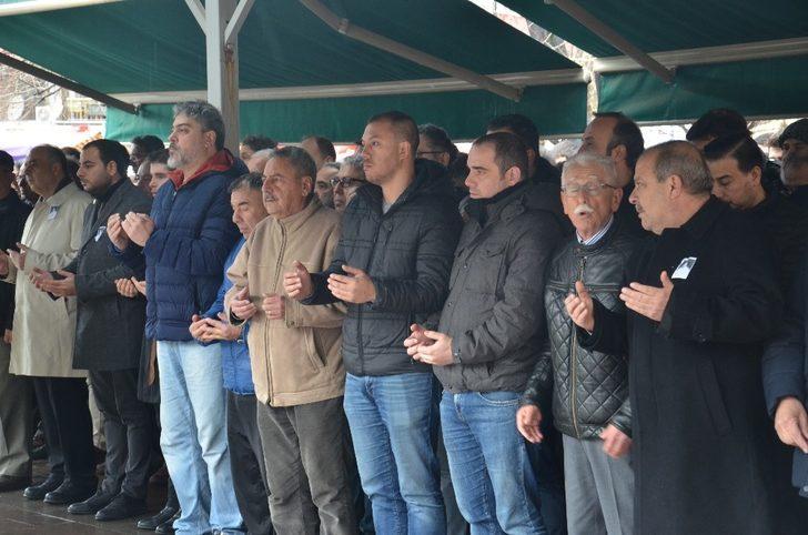 Sebahat Konya son yolculuğuna uğurlandı G1