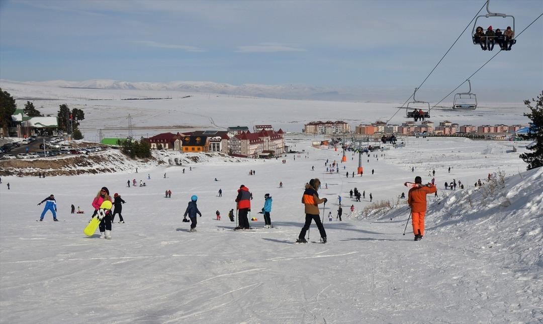 Cıbıltepe'de yarıyıl tatili y&uuml;zleri g&uuml;ld&uuml;rd&uuml;