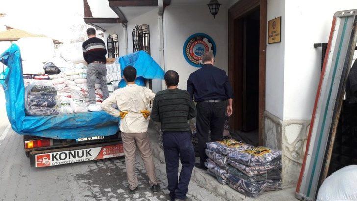 Boyabat’tan depremzedelere yardım eli G3