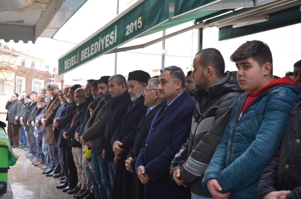 Salih Kapusuz&rsquo;un acı g&uuml;n&uuml;