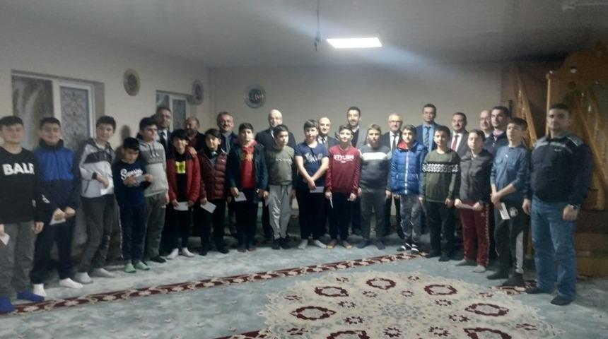 G&uuml;rb&uuml;zler Kur&rsquo;an Kursundan ara d&ouml;nem kampı