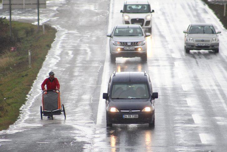 İslamiyeti anlatmak için İngiltere'den Mekke'ye yürüyor G2