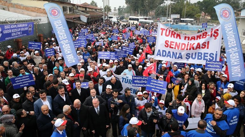 İncirlik Hava Üssü'ndeki işten çıkarma kararı protesto edildi