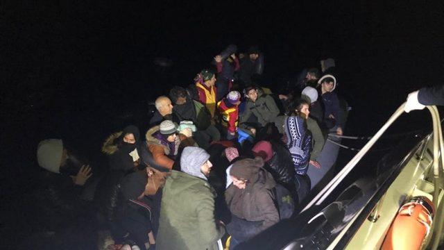 Kuşadası’nda 38 düzensiz göçmen yakalandı