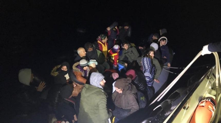 Kuşadası’nda 38 düzensiz göçmen yakalandı