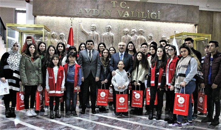 Vali Köşger; “Gençlerimizden ümitliyiz” G1