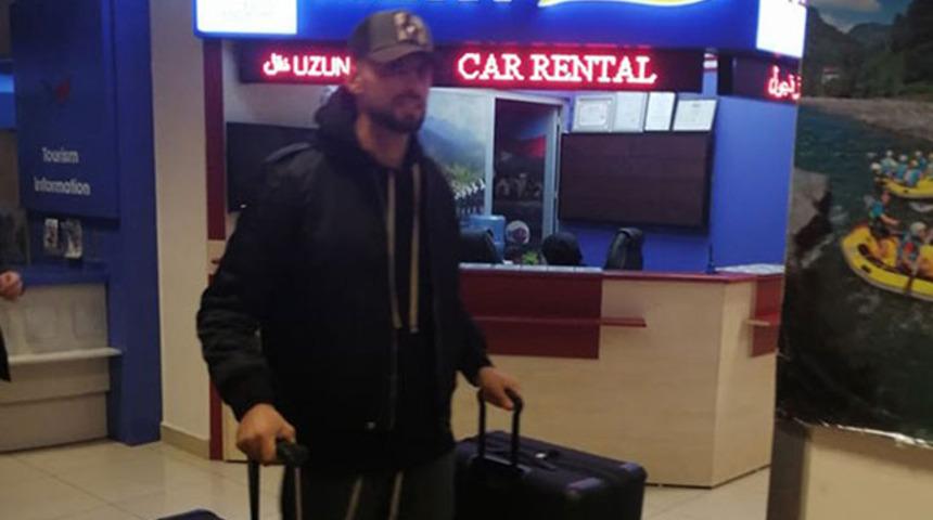 Manuel da Costa imza için Trabzon'da