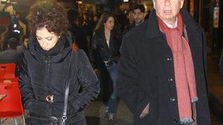 Gazetecileri görünce panikledi