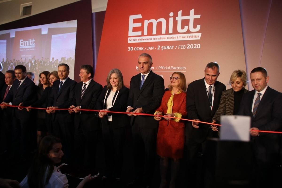 Turizm Bakanı Ersoy&rsquo;dan Bodrum standına tam not