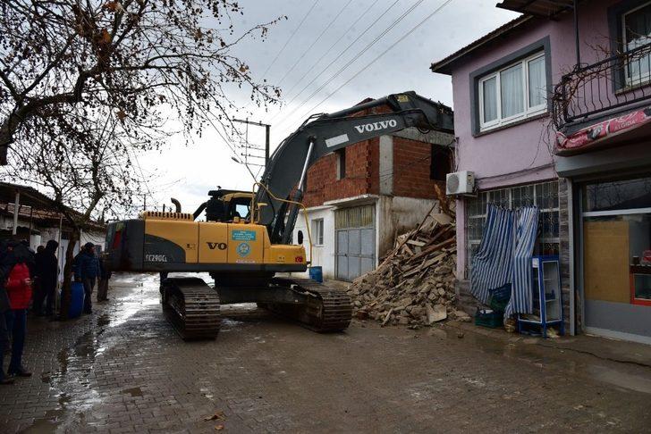 Deprem bölgesinde çalışmalar devam ediyor G4