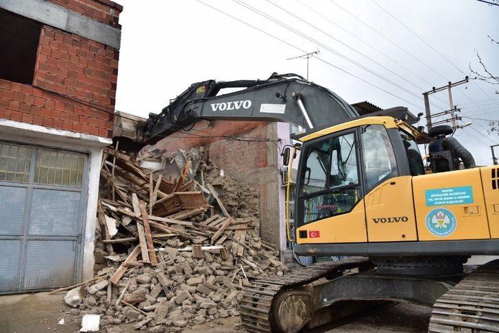 Deprem bölgesinde çalışmalar devam ediyor G5