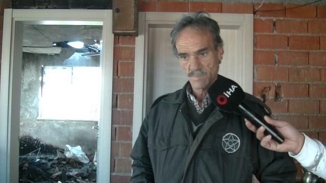 Çatısız evde yaşayan görme engelli yardım bekliyor