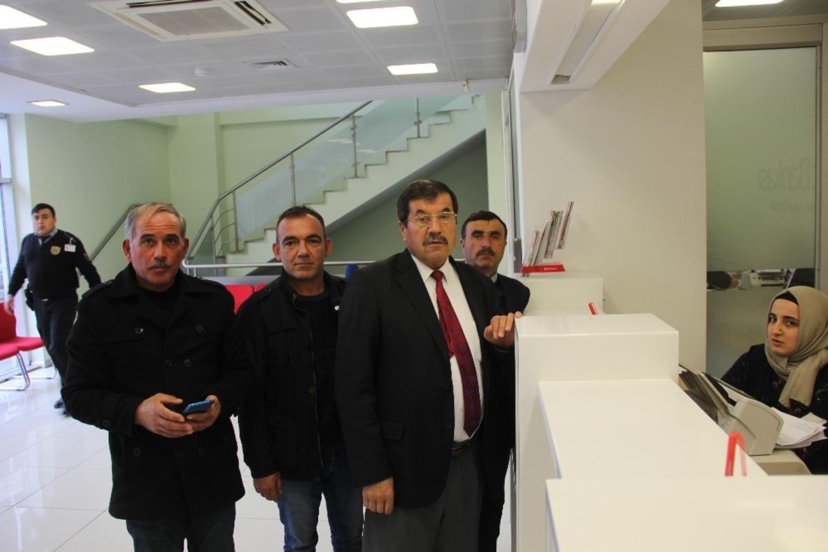 K&ouml;yl&uuml;ler, depremzedeler i&ccedil;in 14 bin 600 TL topladı