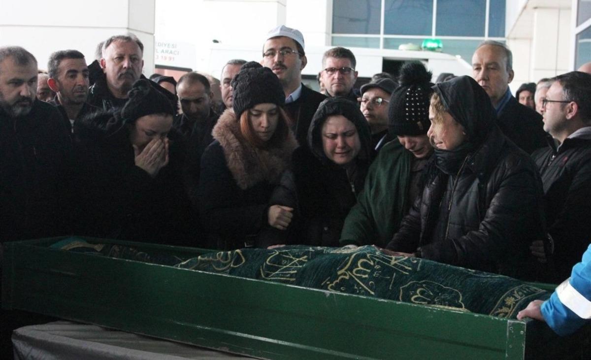 Kalbine yenik d&uuml;şen sağlık memuru i&ccedil;in t&ouml;ren