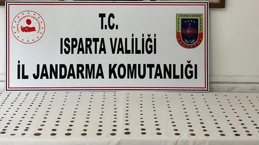 Isparta'da 448 tarihi eser ele geçirildi