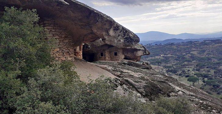Madran Dağı’ndaki 8 bin yıllık kaya resimleri koruma altına alındı G4