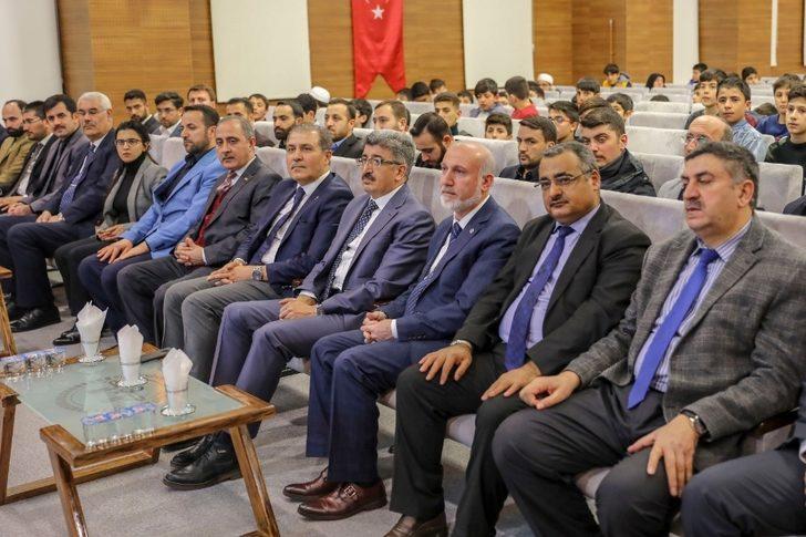 Vali Bilmez, ‘Gençliğe Değer Kampı’nın kapanış törenine katıldı G2