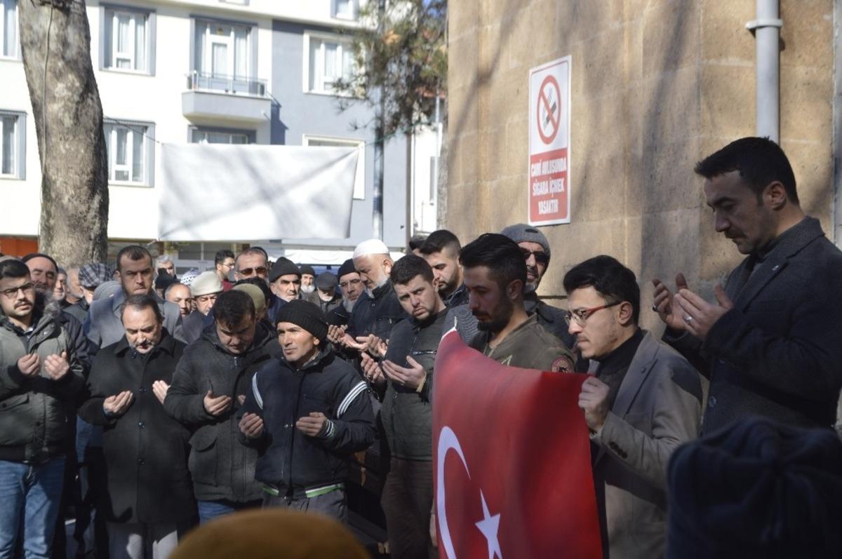 Tavşanlı&rsquo;da ABD&rsquo;nin s&ouml;zde Orta Doğu barış planı protesto edildi