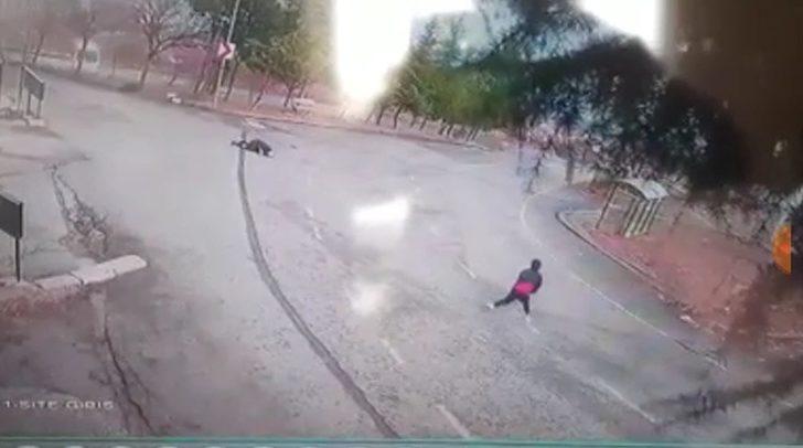 Trabzon'da minibüsün freni boşaldı! Yolcular yola atladı G3