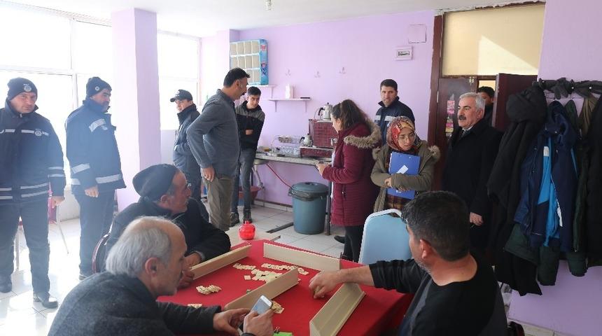 G&uuml;rpınar Belediyesinden sigara denetimi