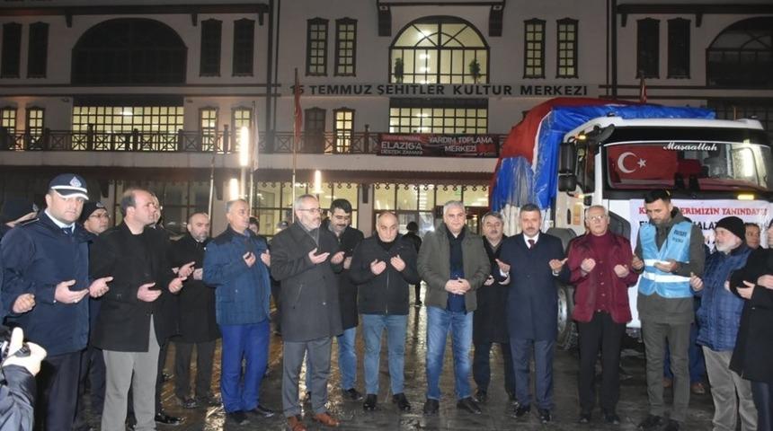 Boyabat&rsquo;tan depremzedelere yardım eli