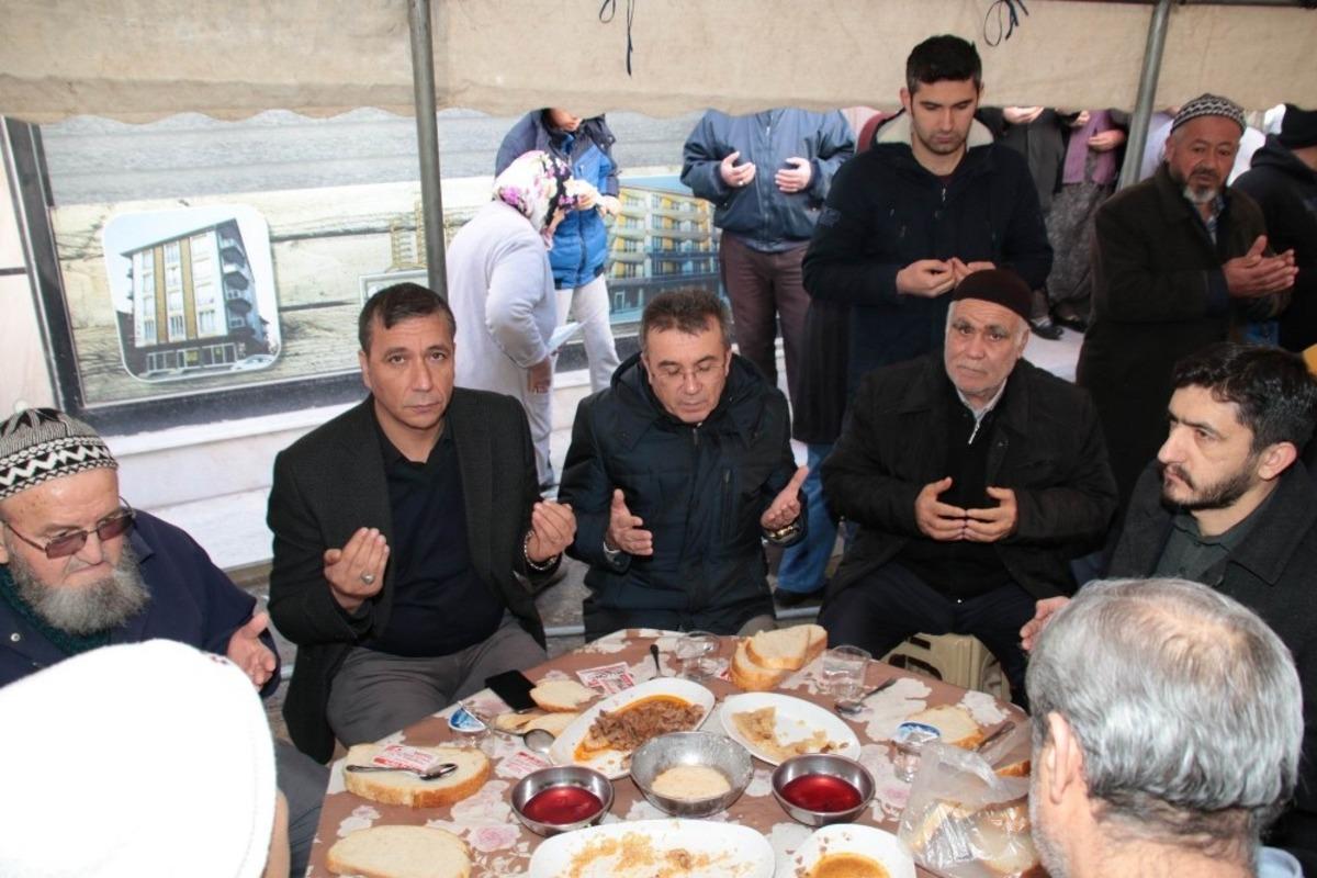 Akşehir Belediyesinden Şehit &Ouml;zmen İ&ccedil;in Mevlid-i Şerif
