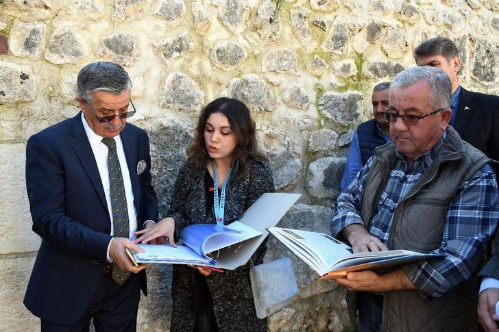 Selçuklu Av Köşkünde temizlik çalışması G5