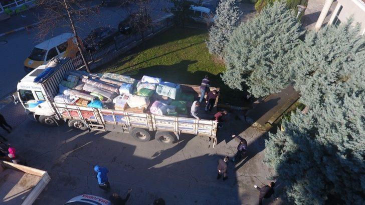 Akçakoca’dan deprem bölgesine yardım eli G4