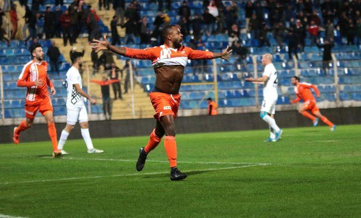 TFF 1. Lig: Adanaspor: 3 - Osmanlıspor: 1 G2