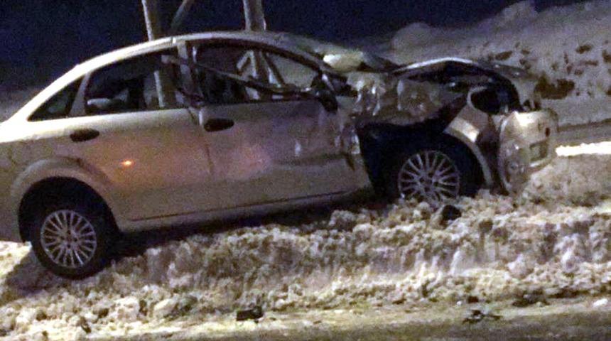 Şarampole yuvarlanan otomobildeki Ali, &ouml;ld&uuml;