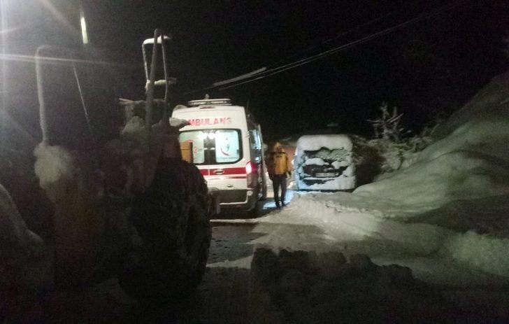 Yüksek’ten düşen hasta 4 saatte hastaneye kaldırıldı G2