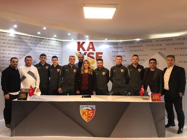 Kayserispor 9 transfer yaptı