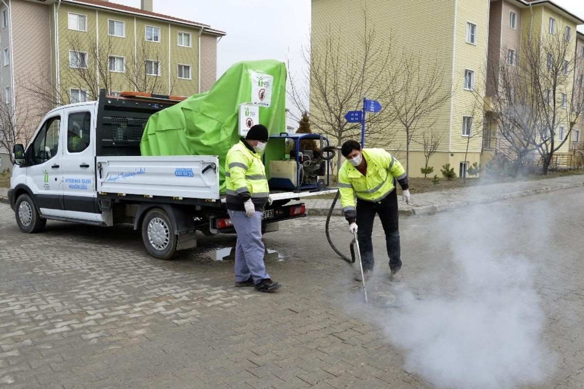 Tepebaşı&rsquo;nda ila&ccedil;lama &ccedil;alışmaları s&uuml;r&uuml;yor