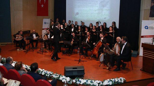 Cinuçen Tanrıkorur özel konserle anıldı