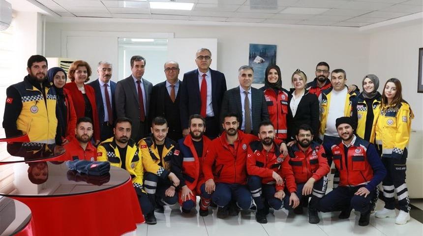 Adıyaman&rsquo;da sağlık&ccedil;ılar ile deprem değerlendirme toplantısı yapıldı