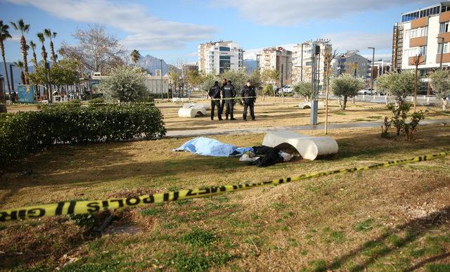 Yaşadığı parkta cansız bedeni bulundu