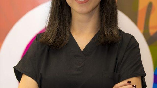 Dişlerde oluşan sararmalara dikkat