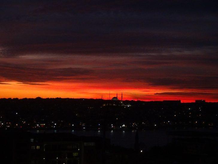 İstanbul’da gün batımı kartpostallık görüntüler! G5