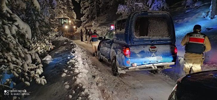 Çalışırken çığ altında kalan kişinin 9 saat sonra cansız bedeni çıkarıldı G4