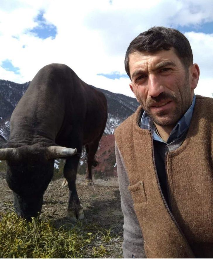 Çalışırken çığ altında kalan kişinin 9 saat sonra cansız bedeni çıkarıldı G5