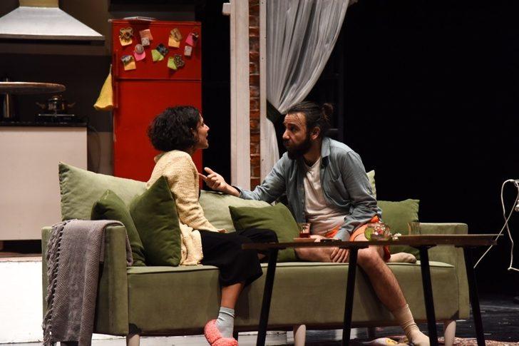 Ayrılık adlı tiyatro oyunu sahne aldı G2