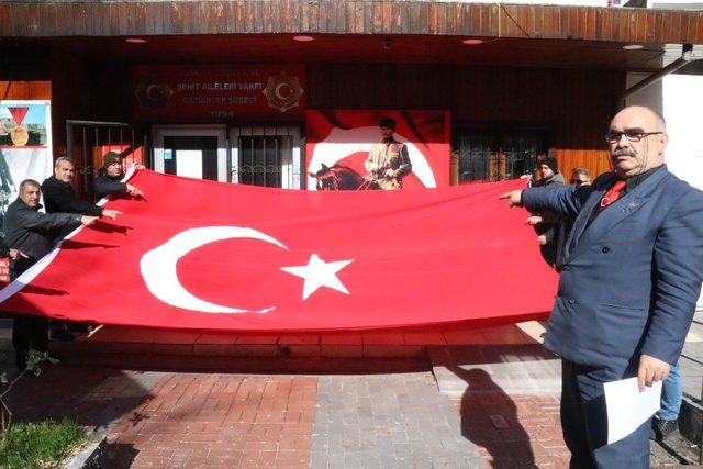 Gazilerden Yunan vekile tokat gibi yanıt