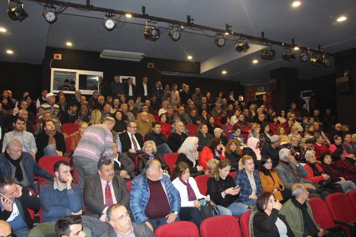 CHP Grup Başkan vekili Kuşadası&rsquo;nı ziyaret etti