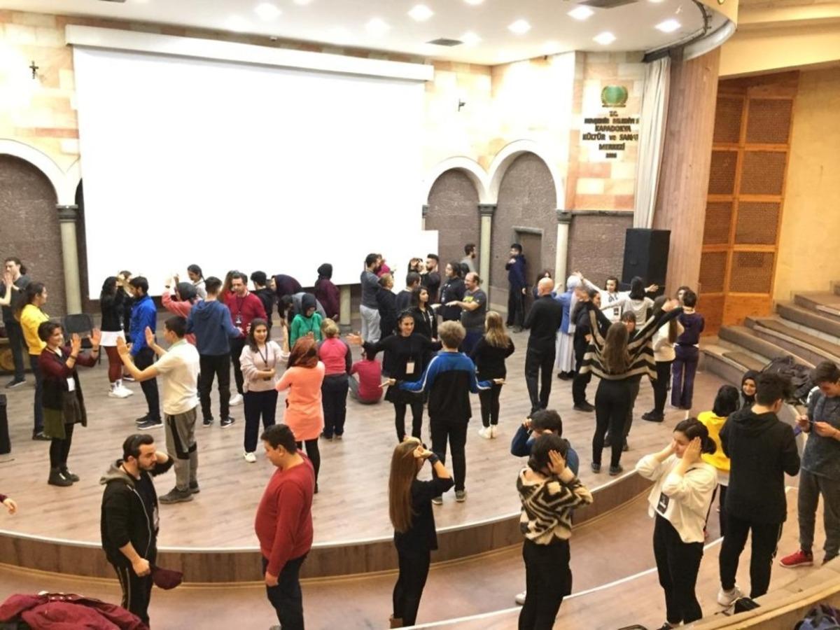 Ustalarla Tiyatro At&ouml;lyesi i&ccedil;in sertifika t&ouml;reni d&uuml;zenlenecek
