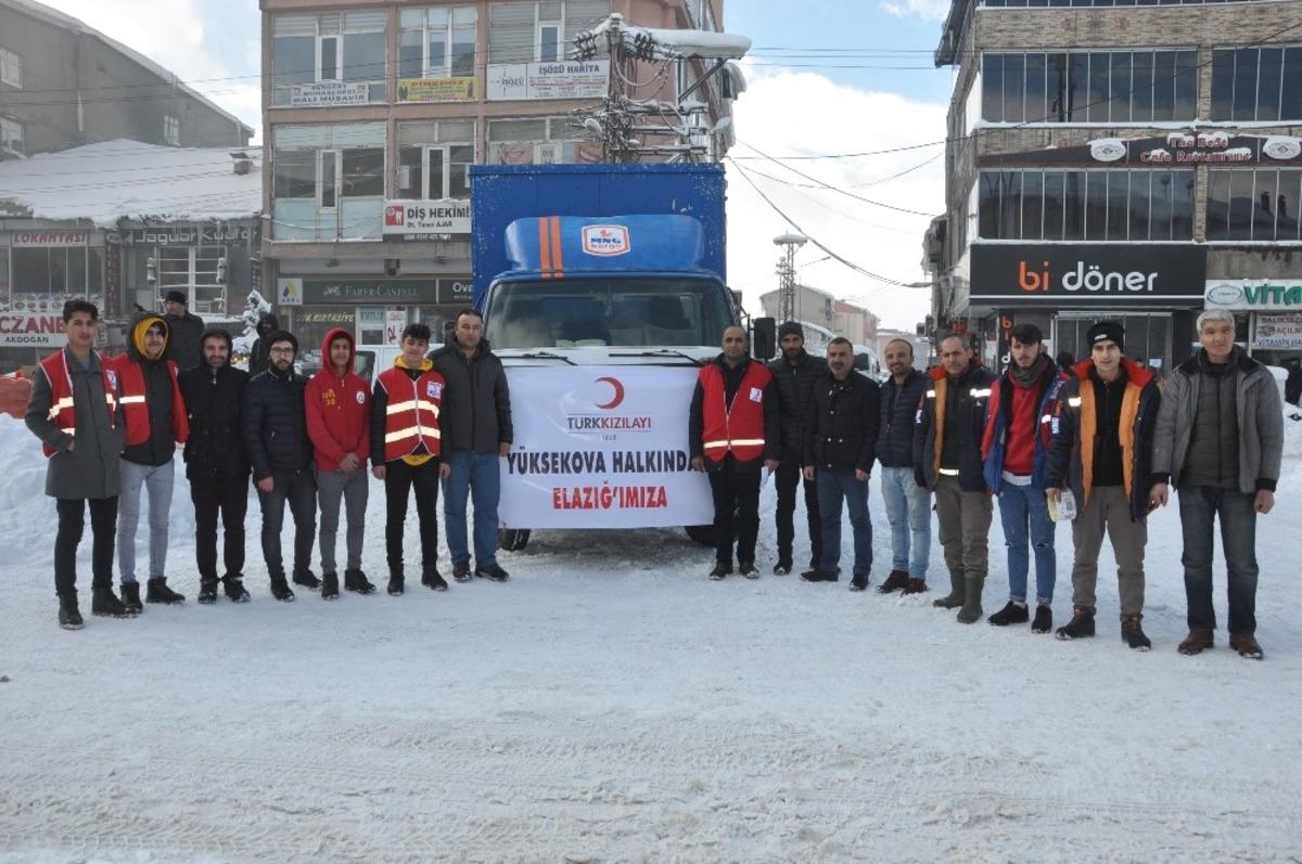 T&uuml;rk Kızılayı Y&uuml;ksekova Şubesi&rsquo;nden Elazığ&rsquo;a yardım g&ouml;nderildi