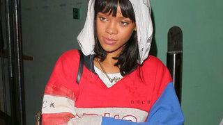 Rihanna makyajsız da güzel