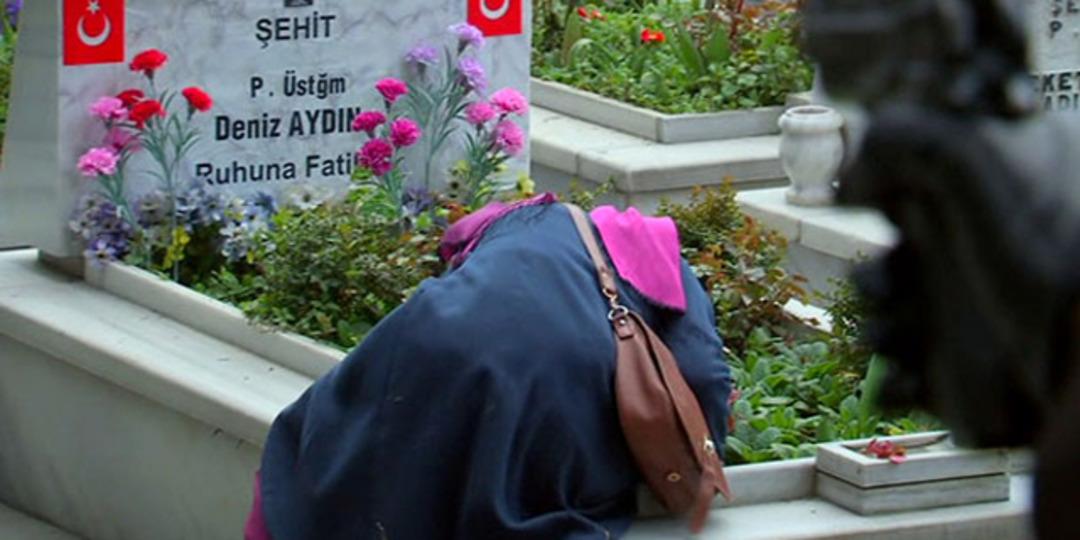 &Ouml;tesiz İnsanlar 17. B&ouml;l&uuml;m Galerisi