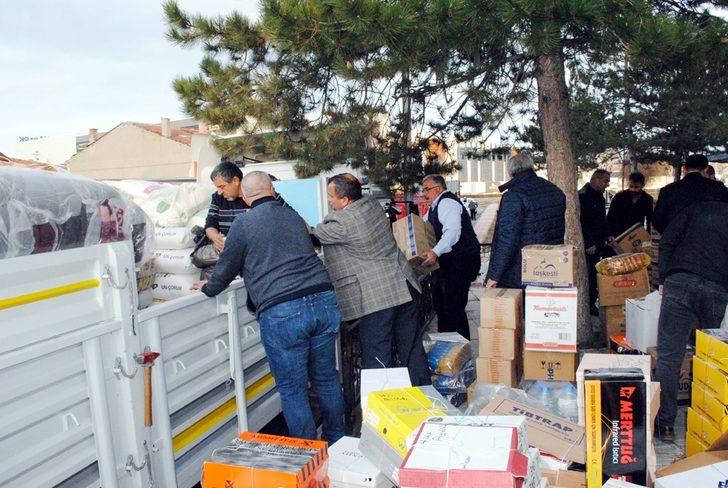 Çorumlu esnaf depremzedeler için seferber oldu G3