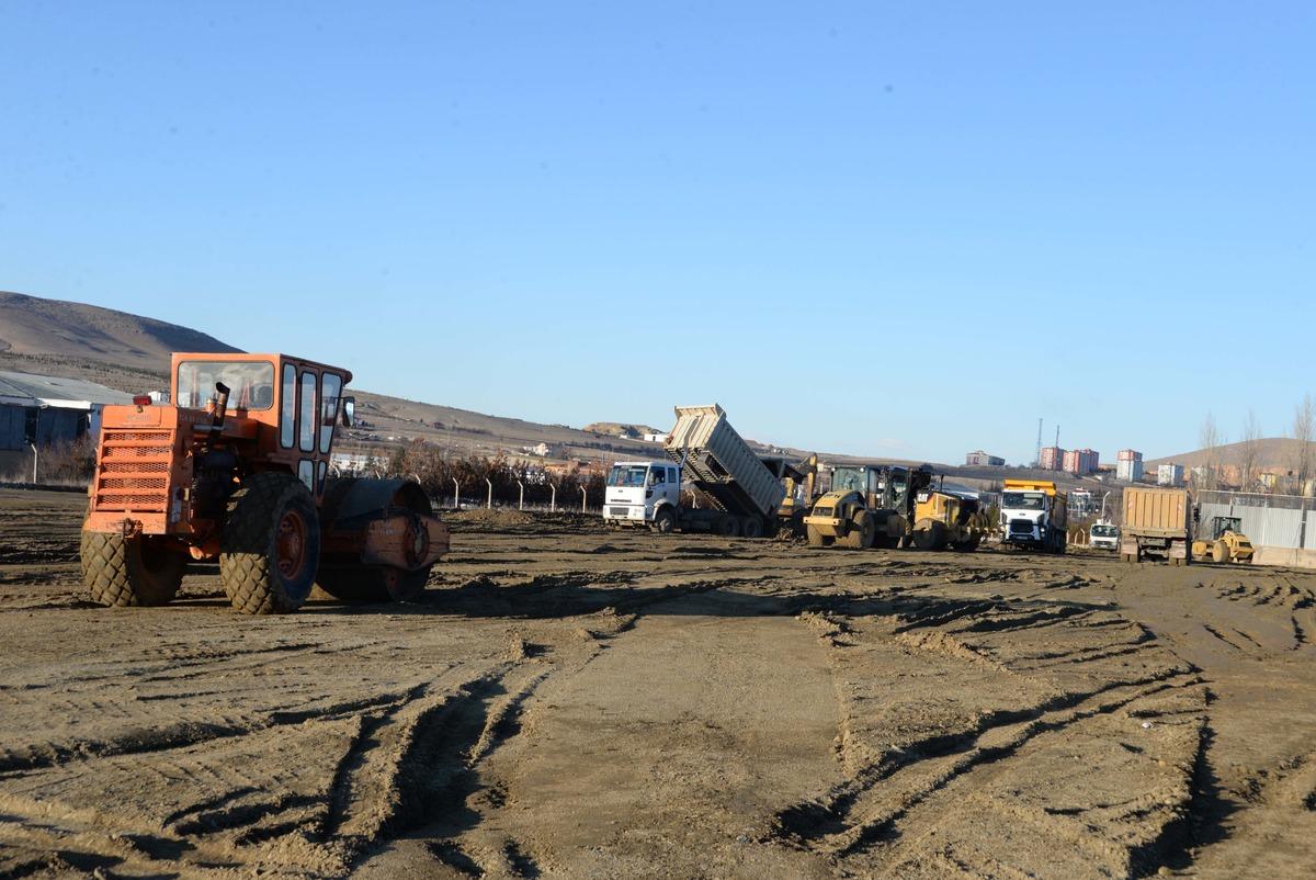 Elazığ'da depremzedeler i&ccedil;in bin adet kapasiteli konteyner kent kuruluyor