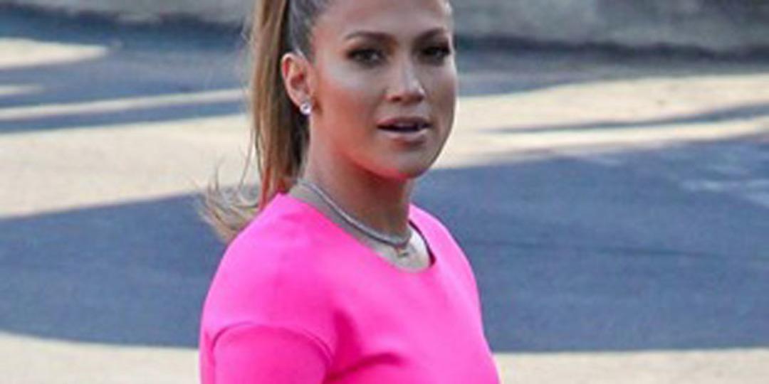 Herkesi Peşinden S&uuml;r&uuml;kledi